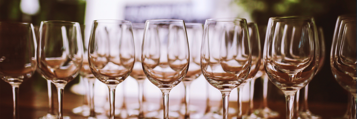 Tastes & Toasts